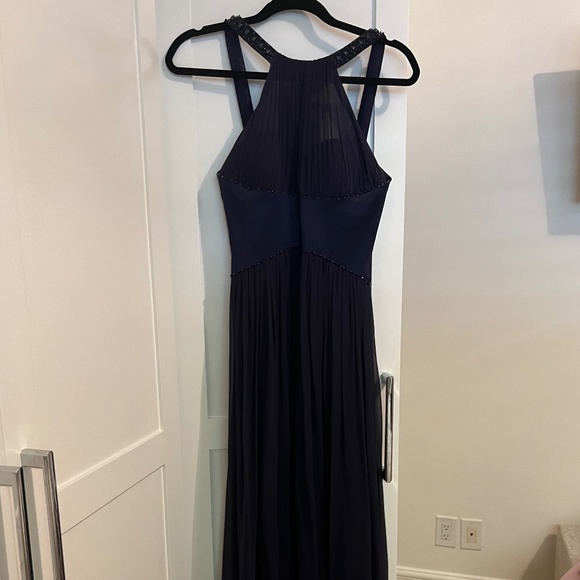 Silk ballgown - Picture 1 of 5